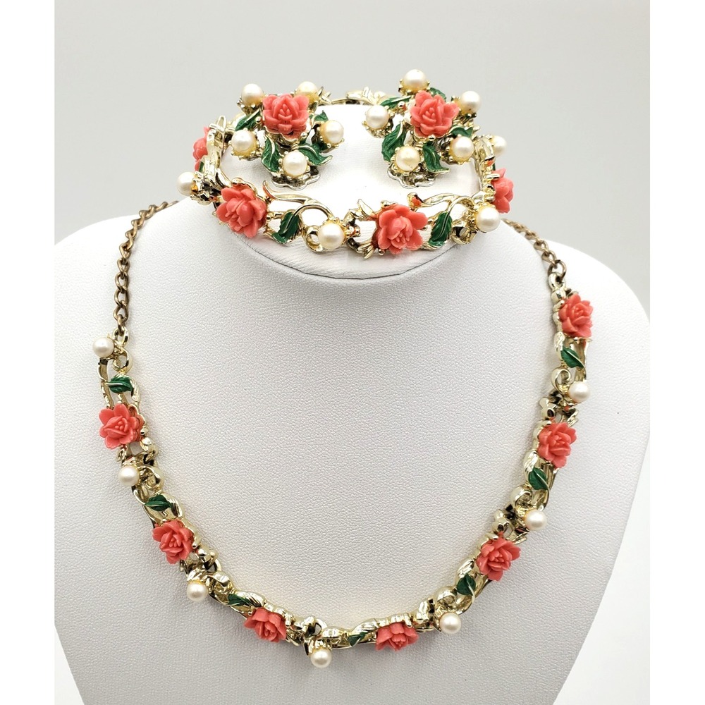Vintage 4pc Rose Jewelry Set Necklace Bracelet Clip Earrings Faux Pearls